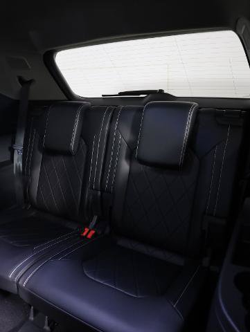 Used 2024 Volkswagen Atlas SEL Premium R-Line AWD/4WD image 13