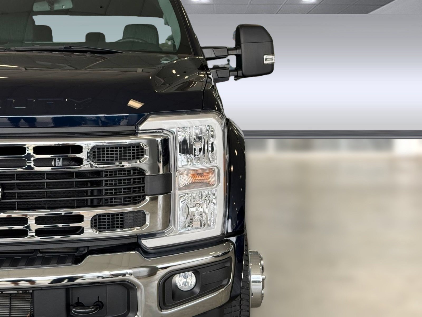Certified 2023 Ford F450 XLT w/ FX4 Off-Road Package AWD/4WD image 12