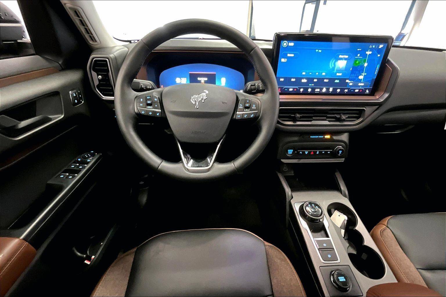 Certified 2025 Ford Bronco Sport Outer Banks w/ Outer Banks Tech Package+ image 5