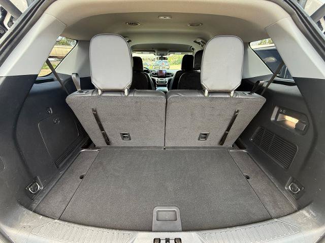 Certified 2023 Ford Explorer XLT w/ Equipment Group 202A AWD/4WD image 17