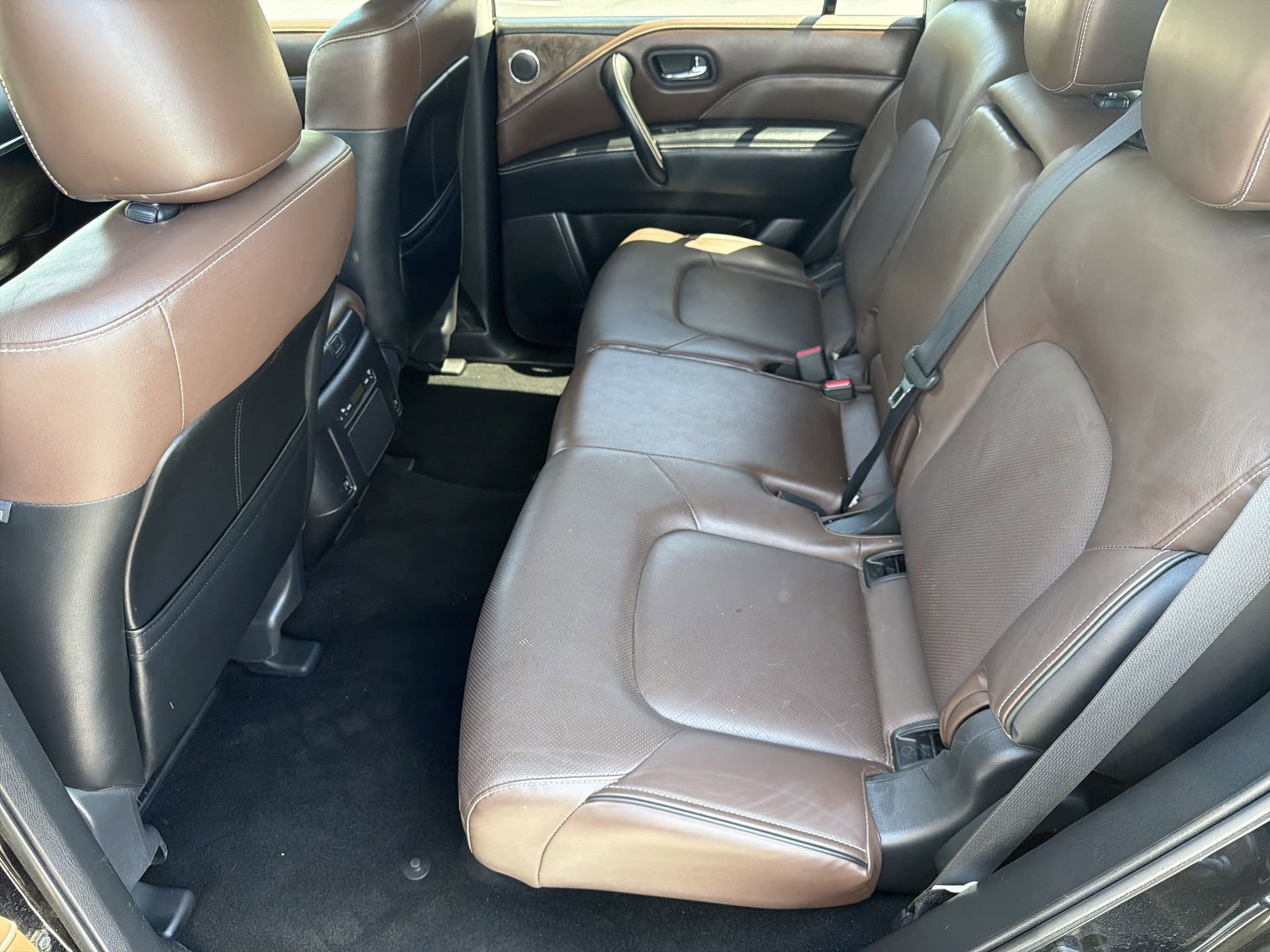 Used 2023 INFINITI QX80 Premium Select RWD image 23