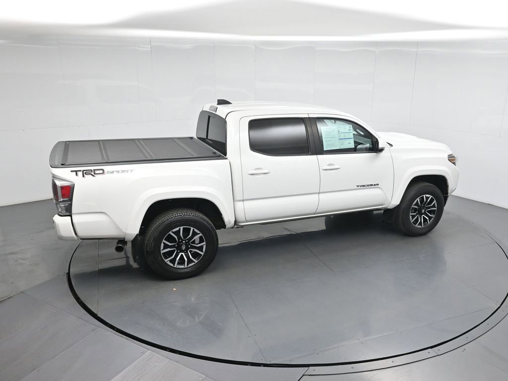Used 2021 Toyota Tacoma TRD Sport w/ Technology Package image 13