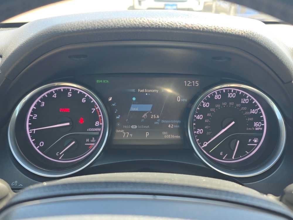 Used 2019 Toyota Camry XLE FWD image 20