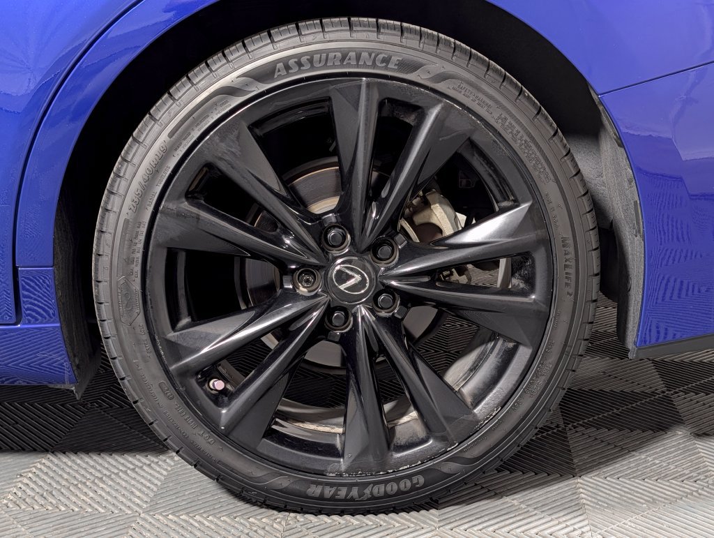 Used 2023 Lexus ES 350 F Sport w/ Accessory Package (Z2) FWD image 28