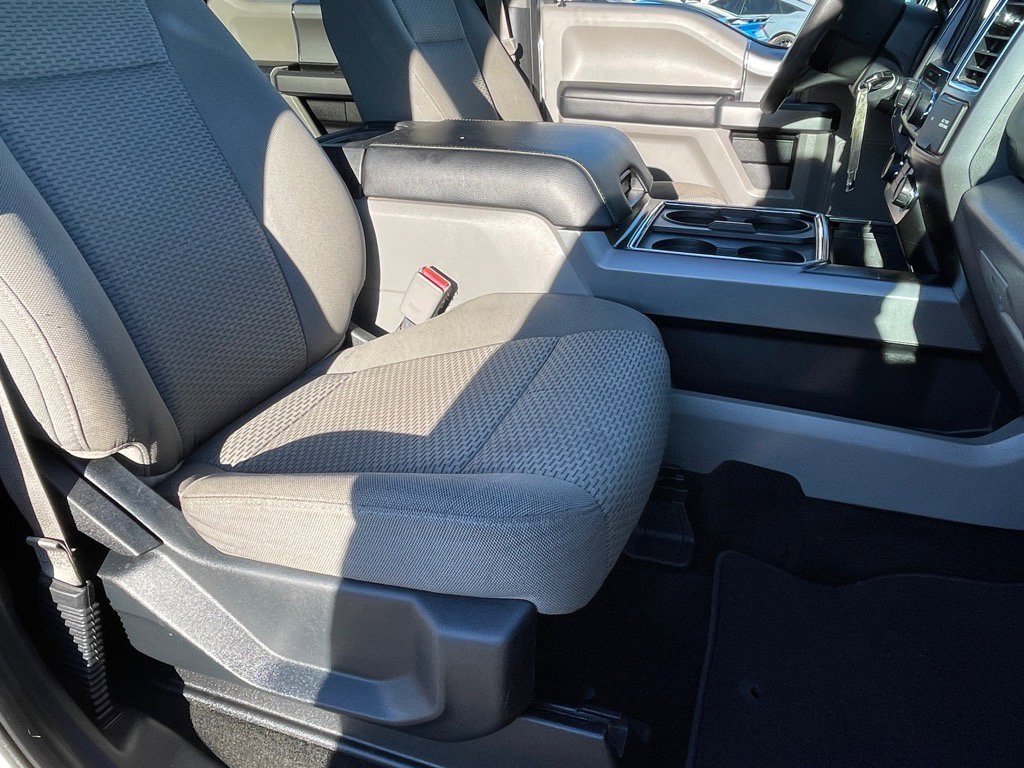 Certified 2017 Ford F250 XLT w/ XLT Premium Package image 11