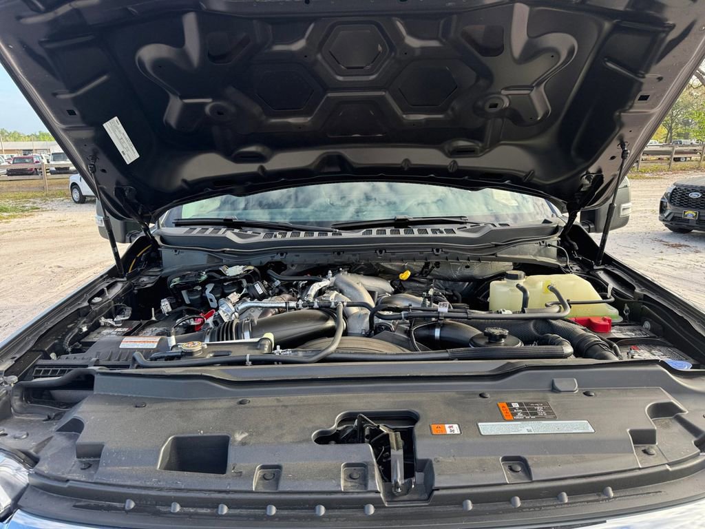 Certified 2026 Ford F350 Lariat w/ Lariat Premium Package AWD/4WD image 30