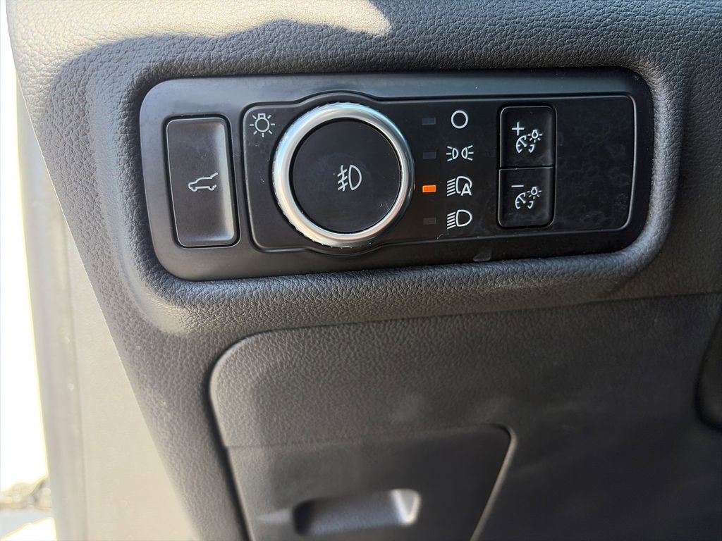 Certified 2023 Ford Explorer XLT w/ Equipment Group 202A RWD image 20