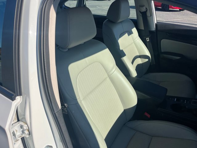 Used 2024 Honda Civic Touring image 32