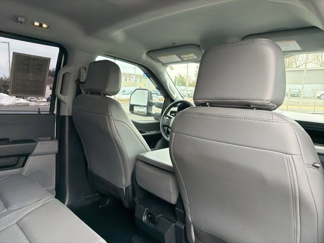 Certified 2024 Ford F250 XL w/ Snow Plow/Camper Package image 32