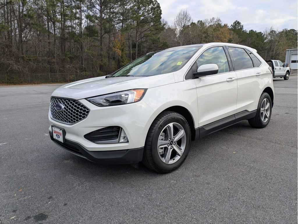 Certified 2023 Ford Edge SEL w/ Convenience Package image 2