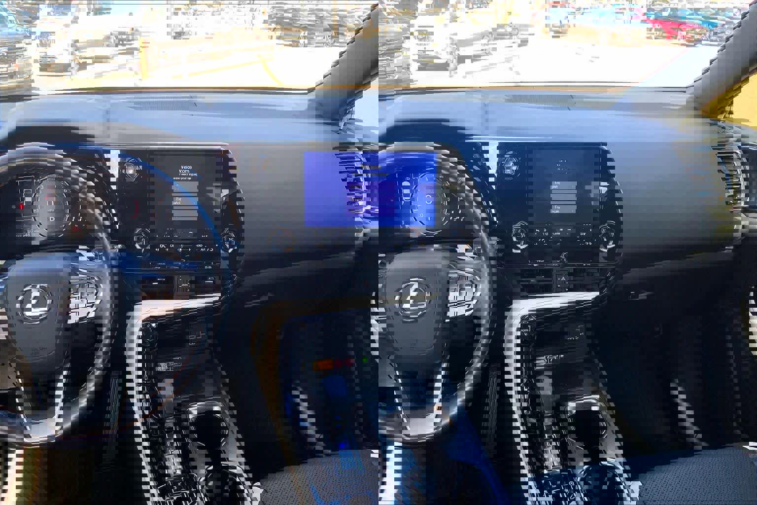 Used 2023 Lexus NX 250 FWD w/ Premium Package image 8