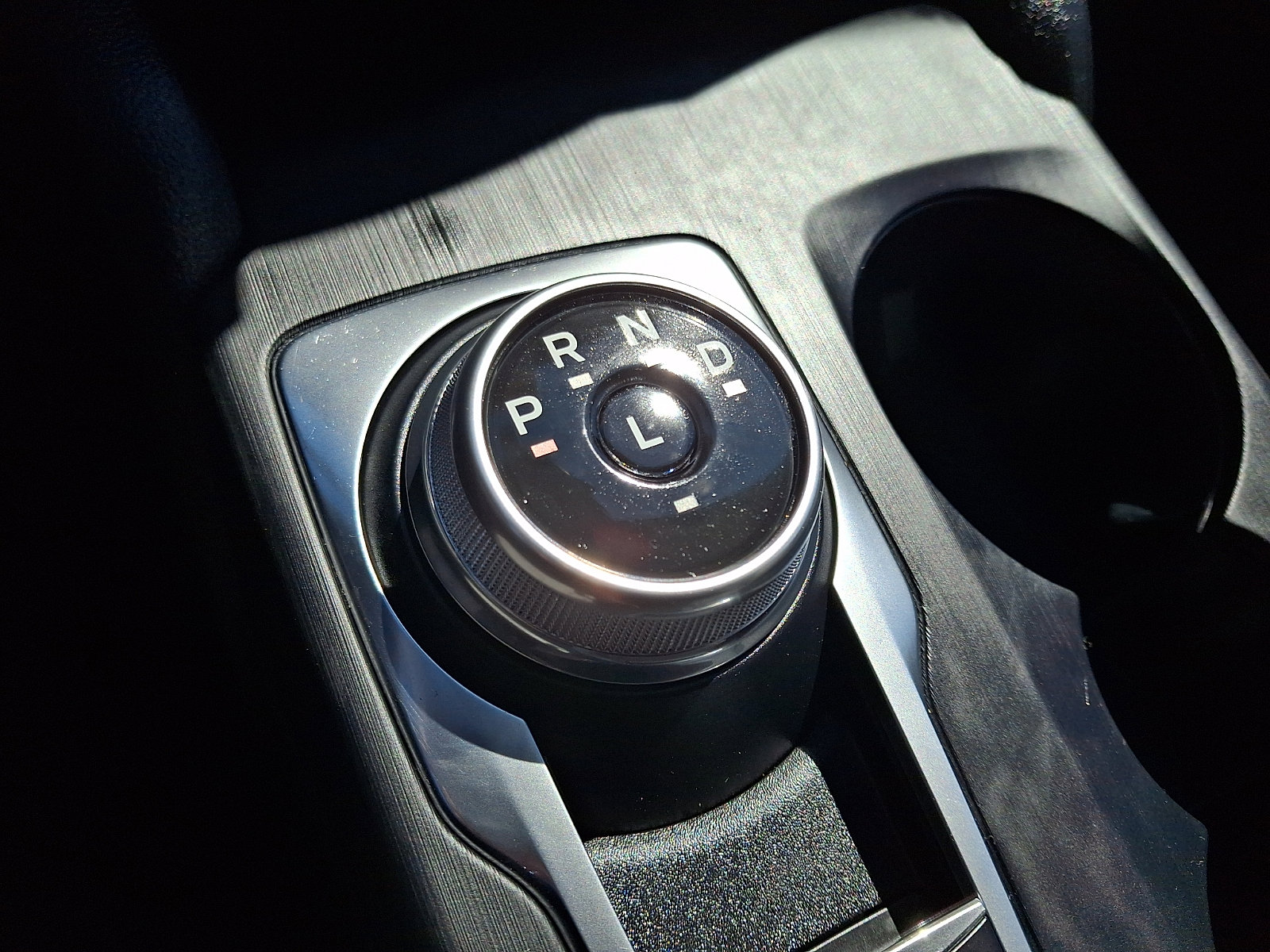 Certified 2022 Ford Escape SE w/ SE Sport Appearance Package image 22