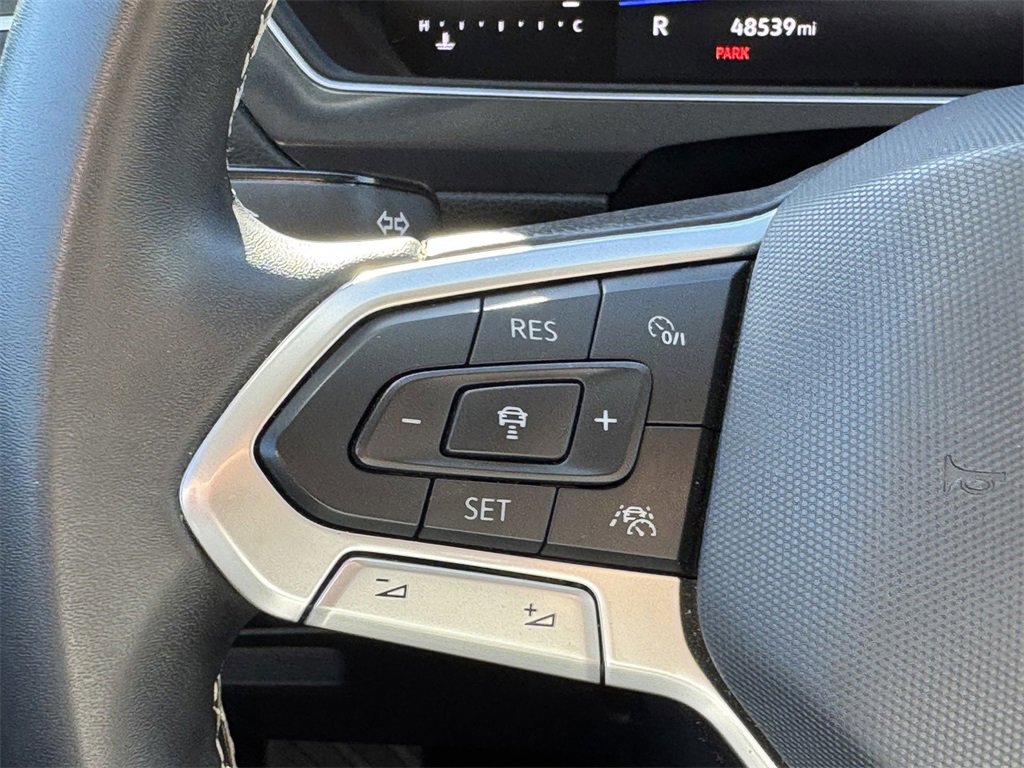 Used 2024 Volkswagen Tiguan SE image 16