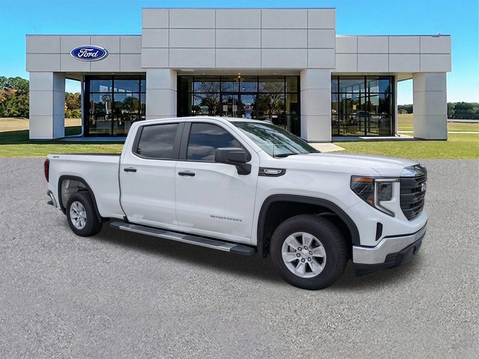 Used 2025 GMC Sierra 1500 Pro w/ Pro Value Package AWD/4WD image 1