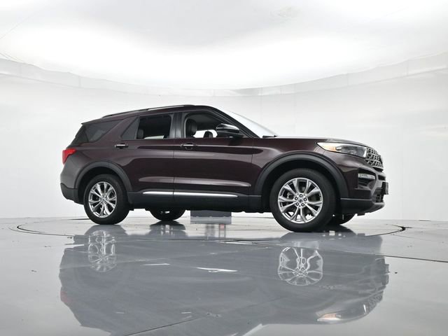 Certified 2023 Ford Explorer Limited w/ Equipment Group 301A image 33
