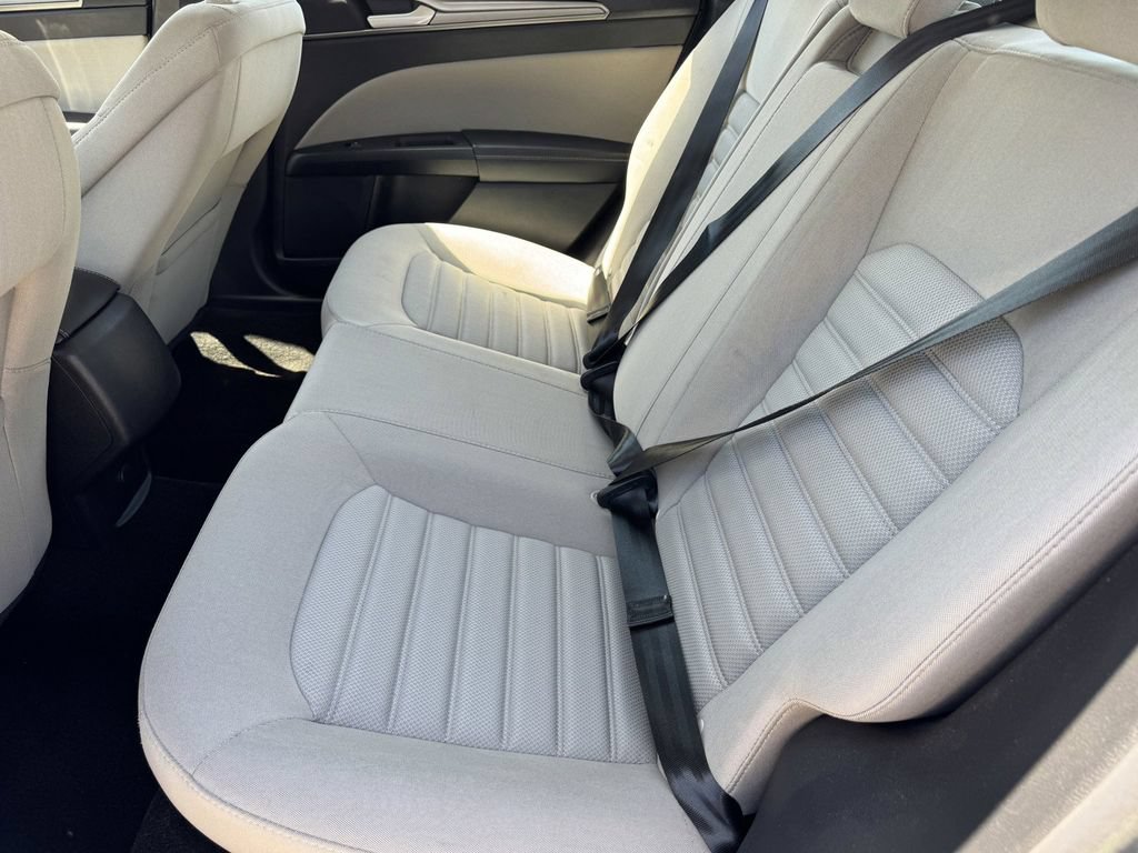Certified 2018 Ford Fusion S FWD image 13