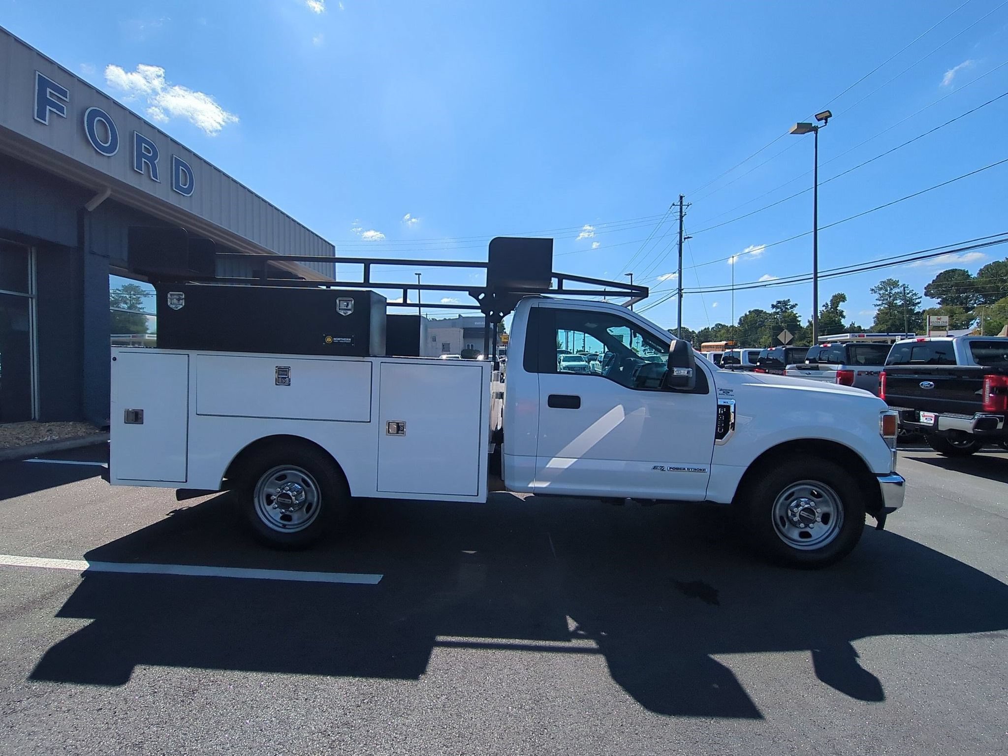 Certified 2020 Ford F350 XL w/ Power Equipment Group RWD image 4