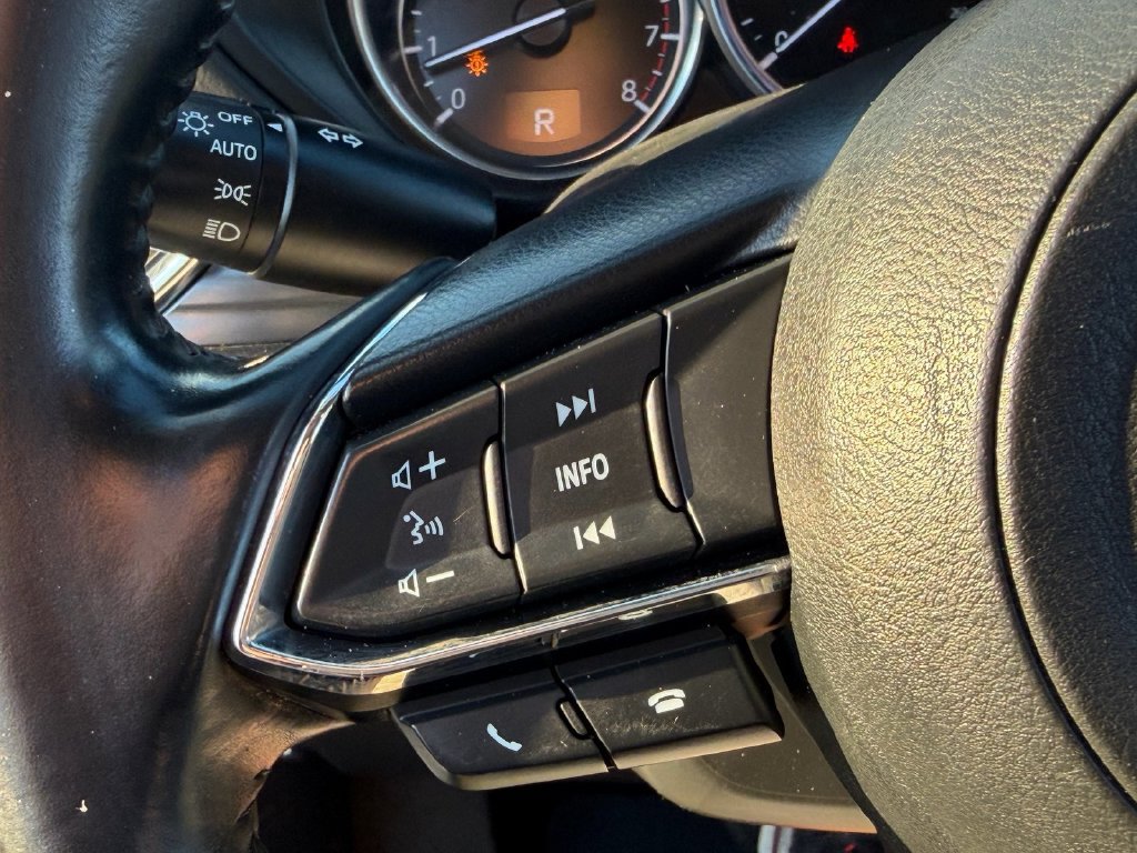 Used 2020 MAZDA CX-5 Touring FWD image 25