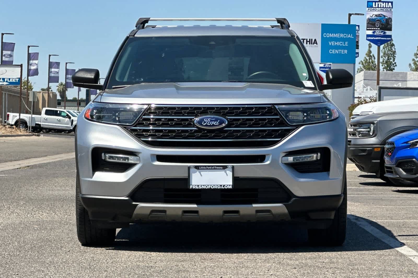 Certified 2022 Ford Explorer XLT w/ Equipment Group 202A RWD image 11