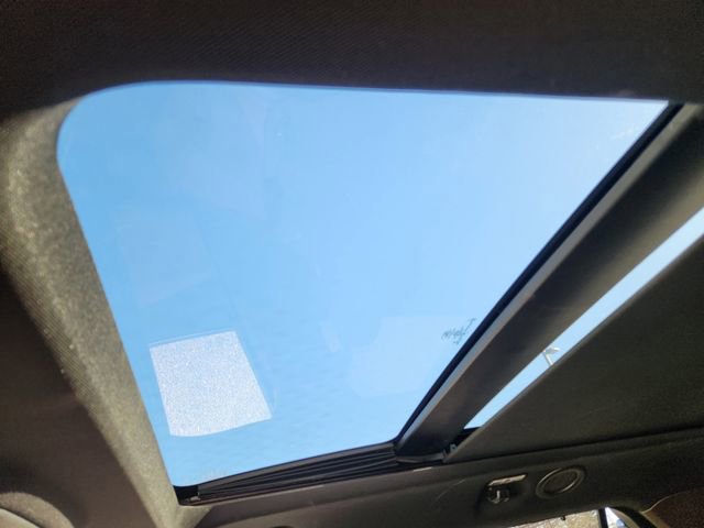 Certified 2022 Ford Explorer King Ranch w/ Class IV Trailer Tow Package image 28