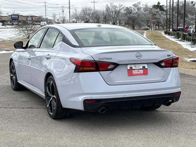 Used 2024 Nissan Altima 2.5 SR image 7