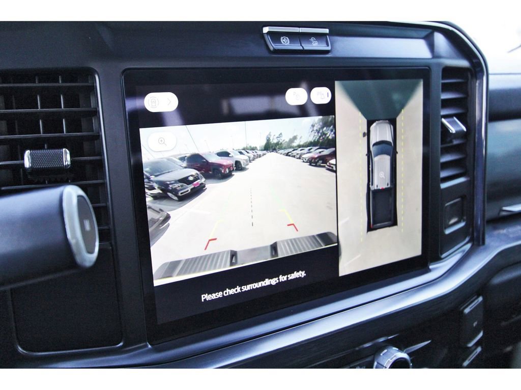 Certified 2025 Ford F350 Lariat AWD/4WD image 24