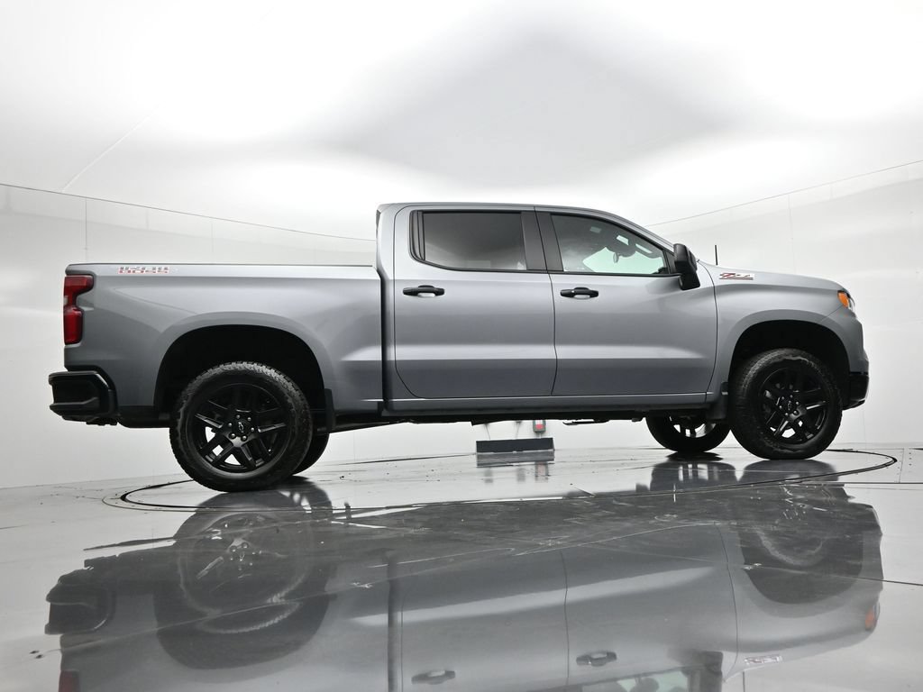 Used 2024 Chevrolet Silverado 1500 LT Trail Boss w/ Convenience Package II AWD/4WD image 26