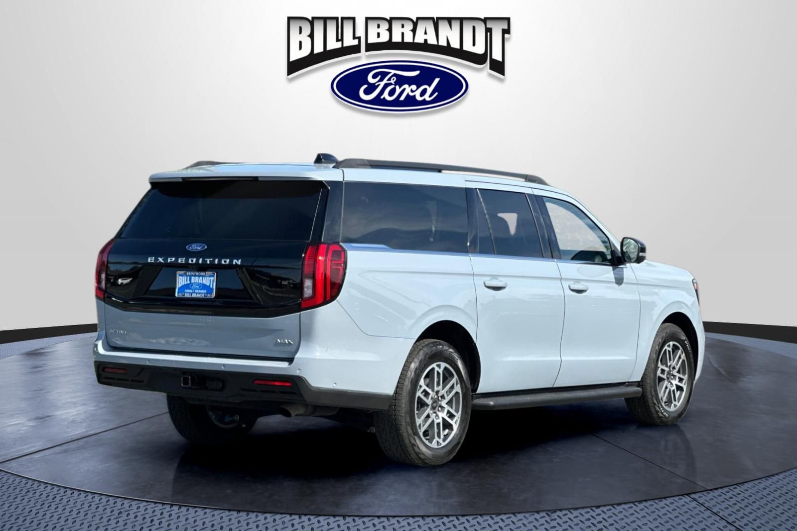 Certified 2025 Ford Expedition Max Active AWD/4WD image 3