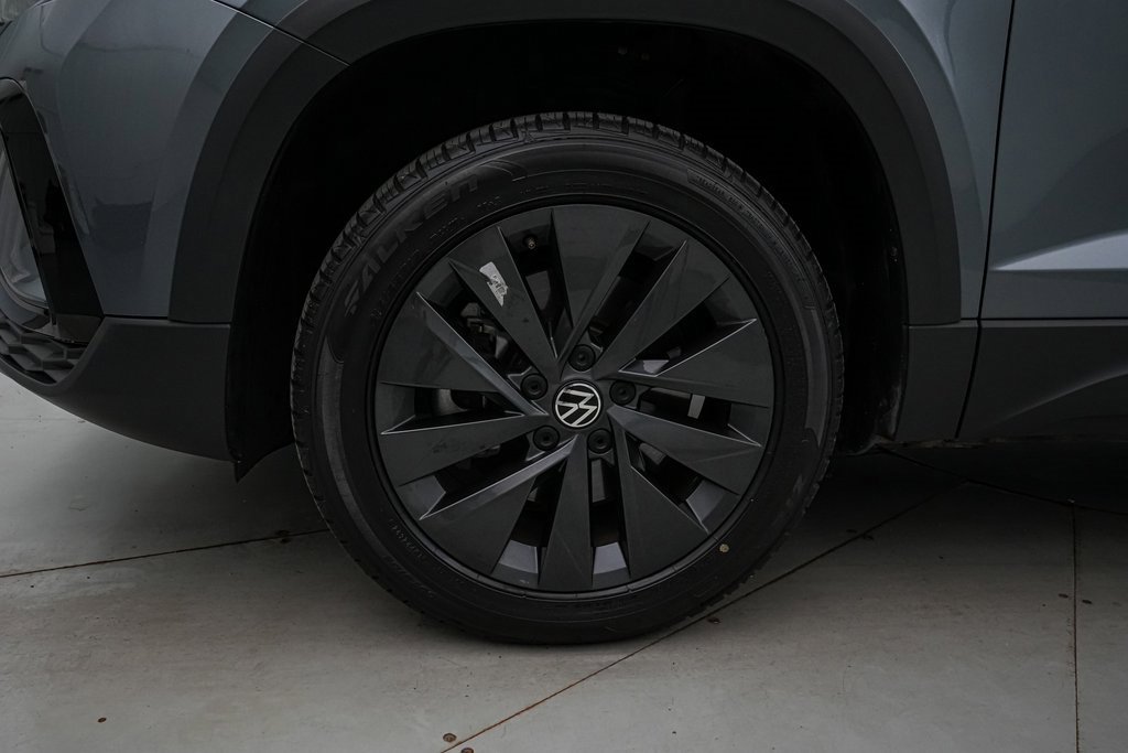 Used 2024 Volkswagen Taos S image 10