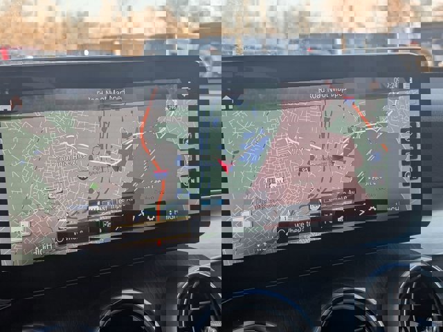 Used 2022 Mercedes-Benz GLC 300 4MATIC image 22