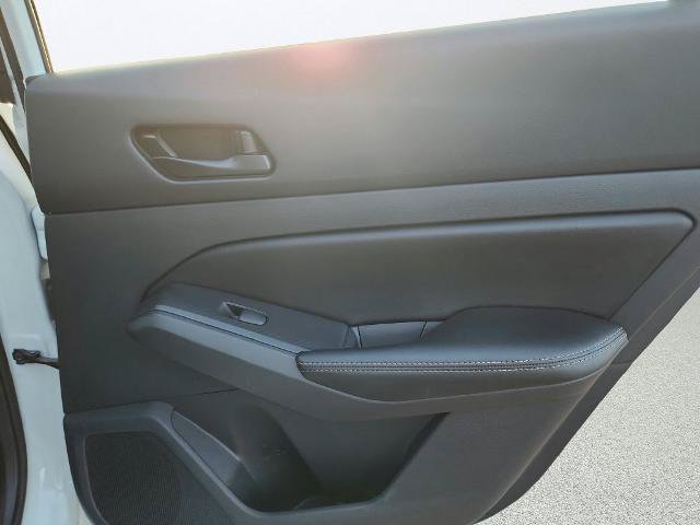 Used 2025 Nissan Altima 2.5 SV FWD image 24