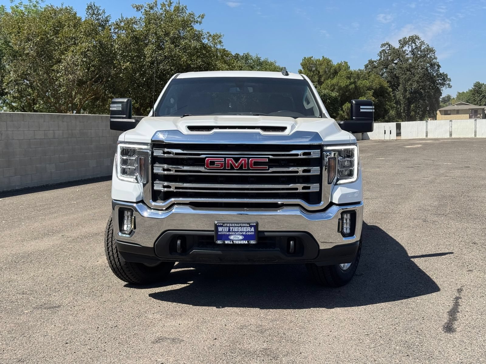 Used 2022 GMC Sierra 2500 SLE w/ SLE Convenience Package AWD/4WD image 9