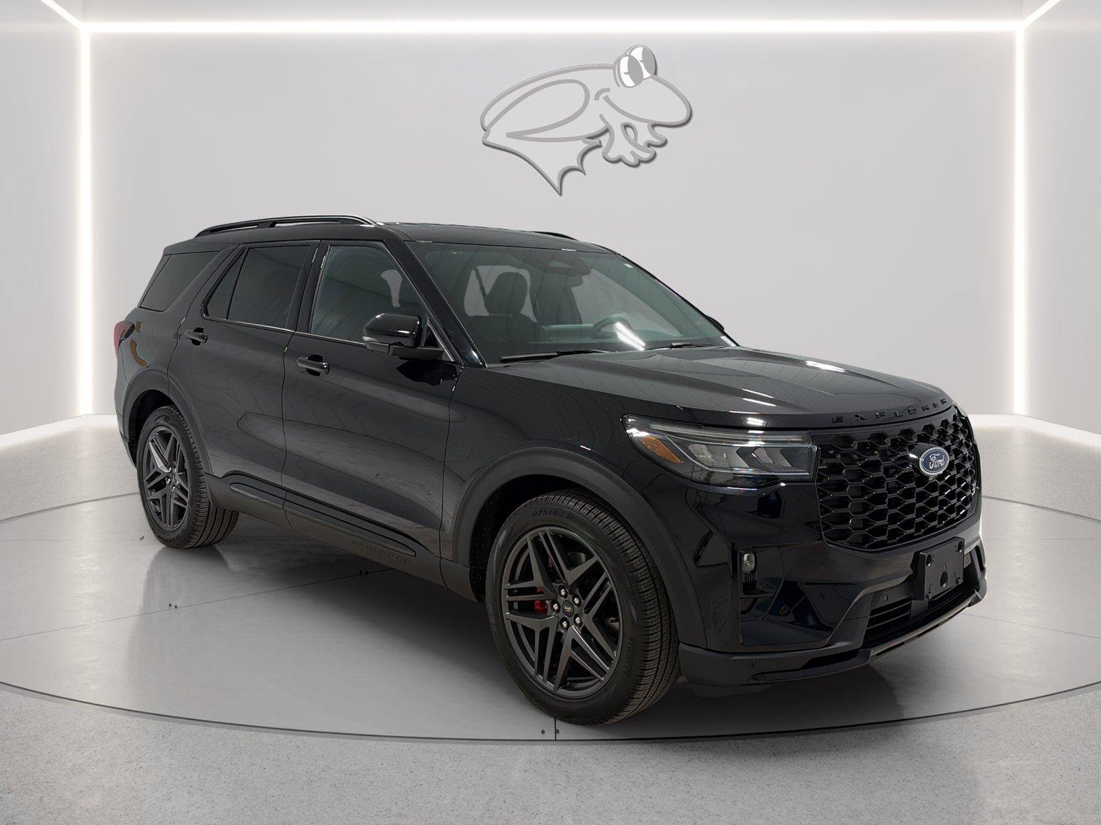 Certified 2025 Ford Explorer ST AWD/4WD image 7