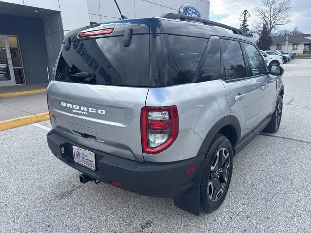 Certified 2022 Ford Bronco Sport Outer Banks w/ Tech Package image 7