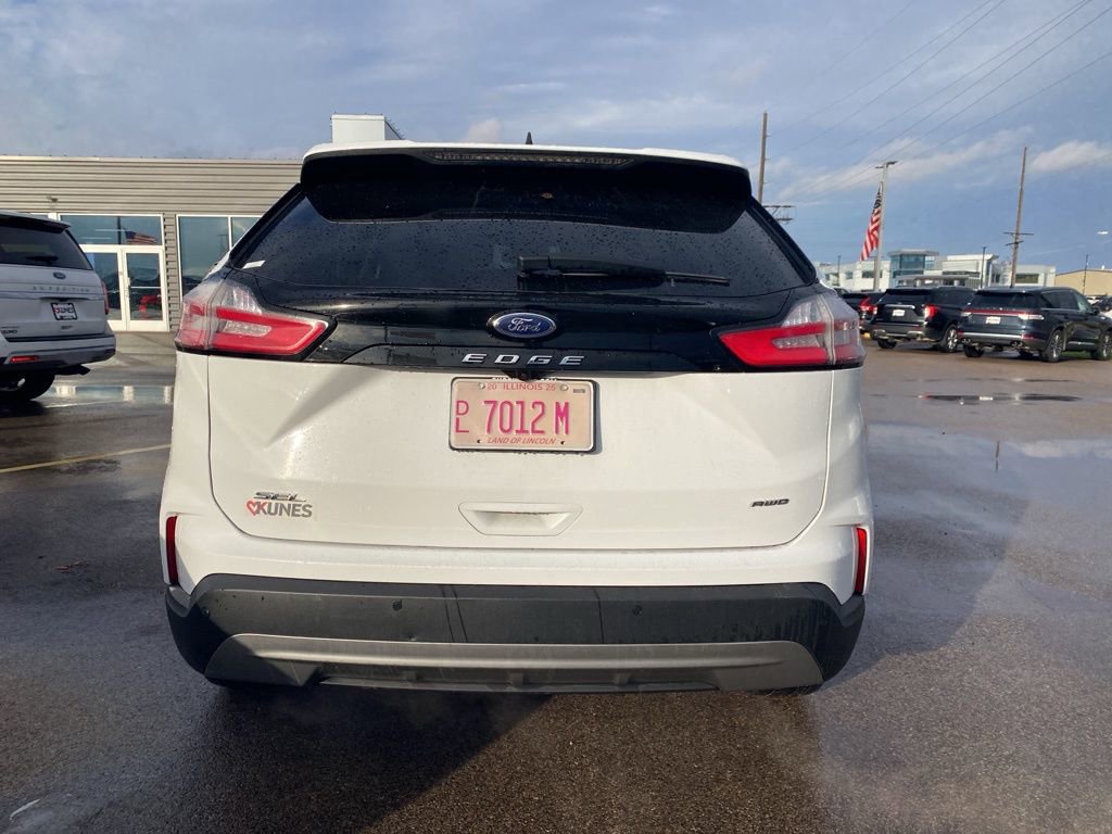 Certified 2024 Ford Edge SEL image 9