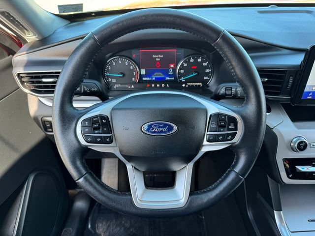 Certified 2024 Ford Explorer XLT w/ Equipment Group 202A AWD/4WD image 22