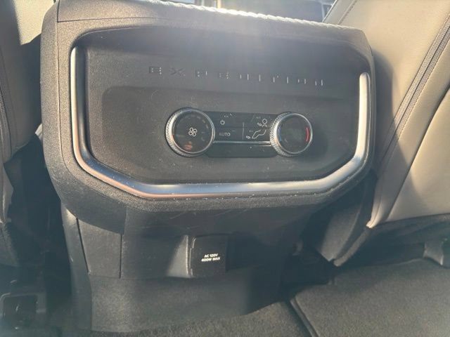 Certified 2025 Ford Expedition Active AWD/4WD image 36