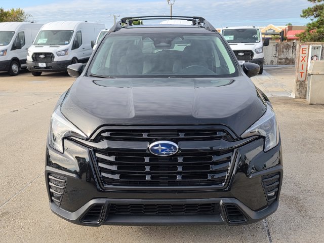 Used 2024 Subaru Ascent Onyx Edition AWD/4WD image 2