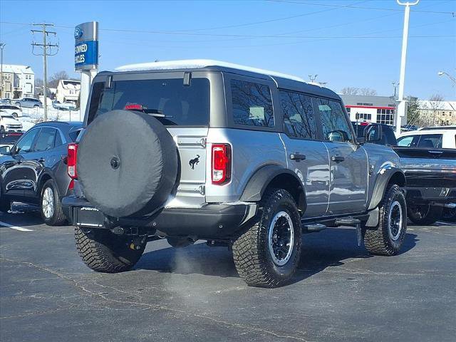 Certified 2024 Ford Bronco Black Diamond w/ Sasquatch Package image 5