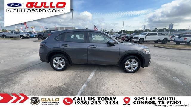 Used 2025 Honda HR-V LX image 9