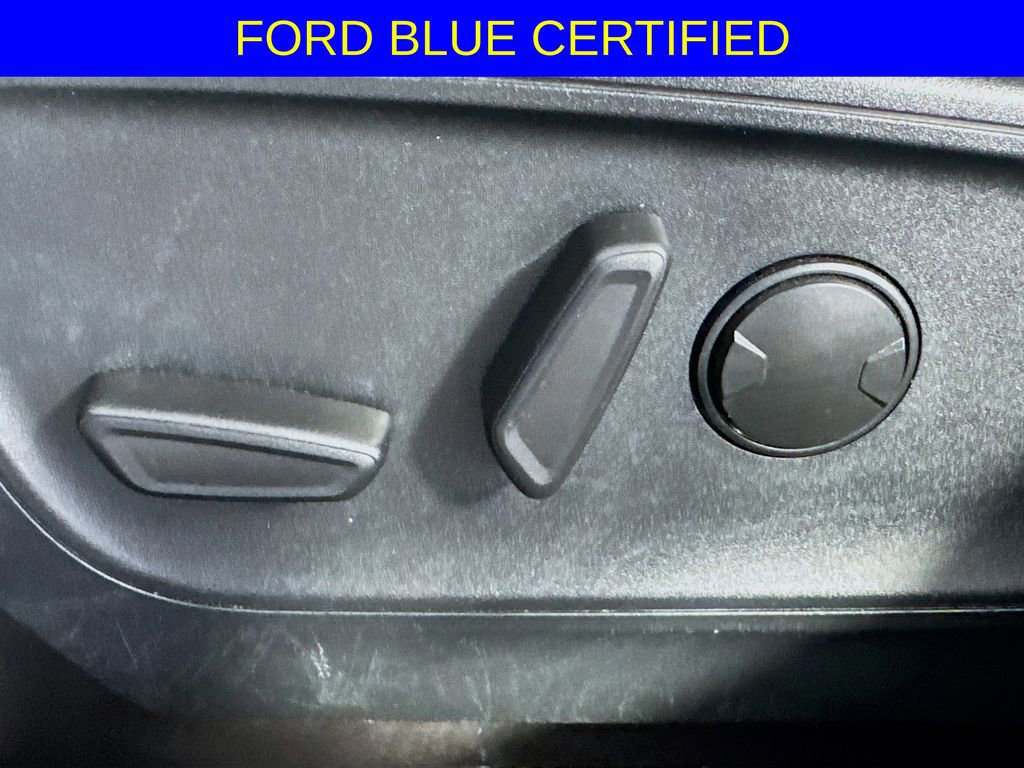 Certified 2025 Ford Escape ST-Line image 18