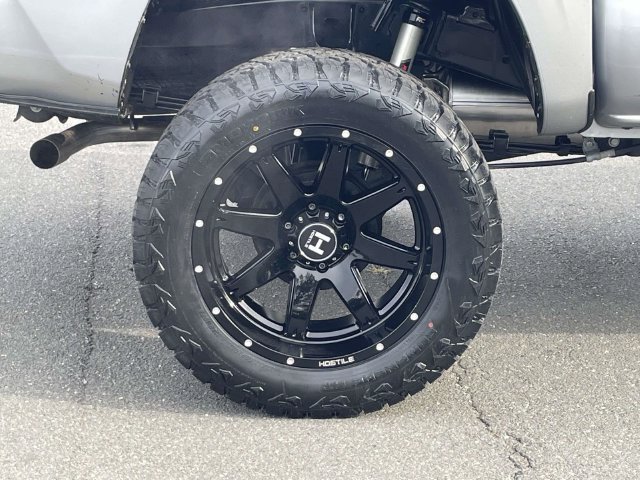Used 2020 Toyota Tacoma SR AWD/4WD image 7