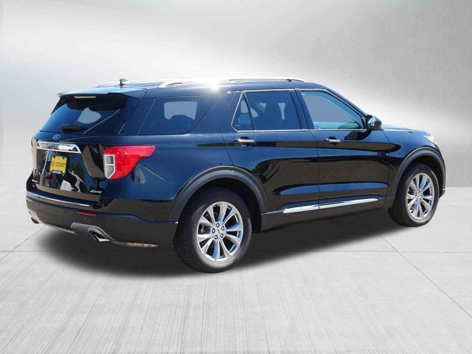 Certified 2023 Ford Explorer Limited AWD/4WD image 7
