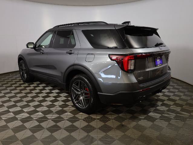 Certified 2025 Ford Explorer ST-Line w/ Premium Package AWD/4WD image 7