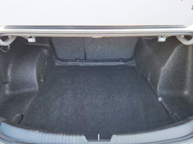 Used 2022 Chevrolet Malibu LT FWD image 26