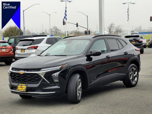 Used 2025 Chevrolet Trax LT w/ LT Convenience Package