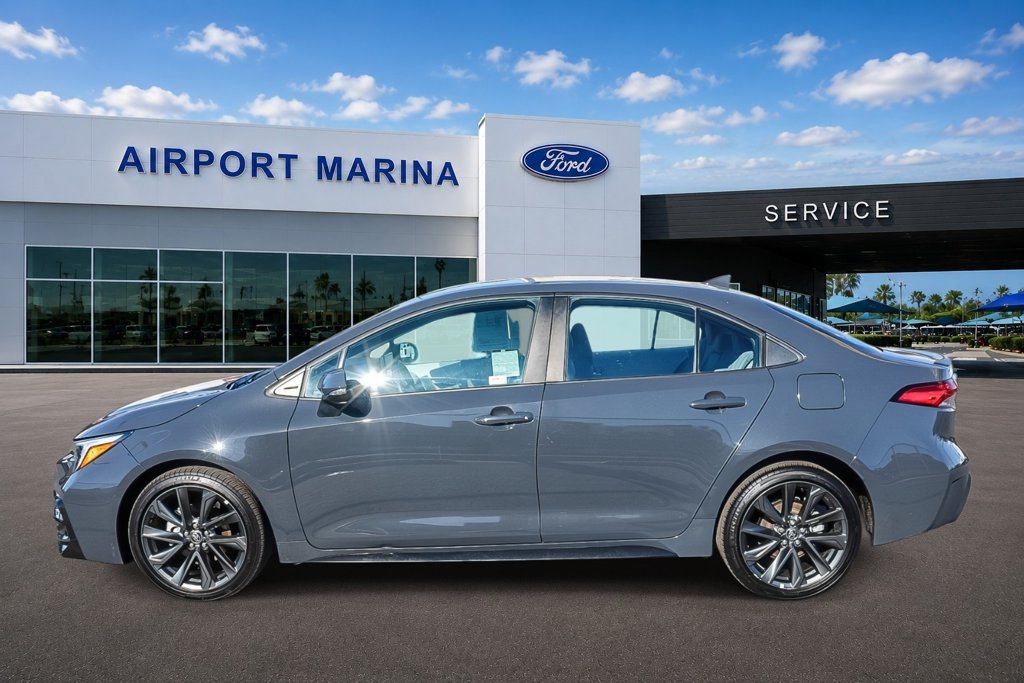 Used 2025 Toyota Corolla SE FWD image 5