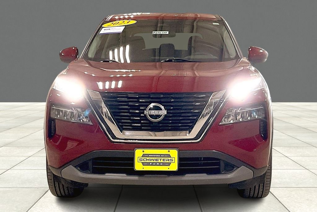 Used 2023 Nissan Rogue SV image 6