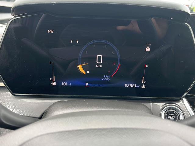 Used 2025 Chevrolet Trax ACTIV w/ Driver Confidence Package FWD image 20