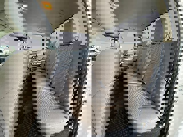 Used 2023 Toyota Tacoma SR5 AWD/4WD image 16